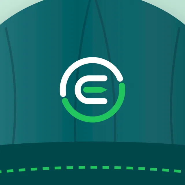 Ellis Structured Logo Cap — Close-up